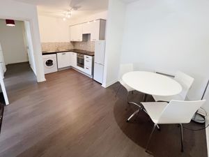 Dining area- click for photo gallery